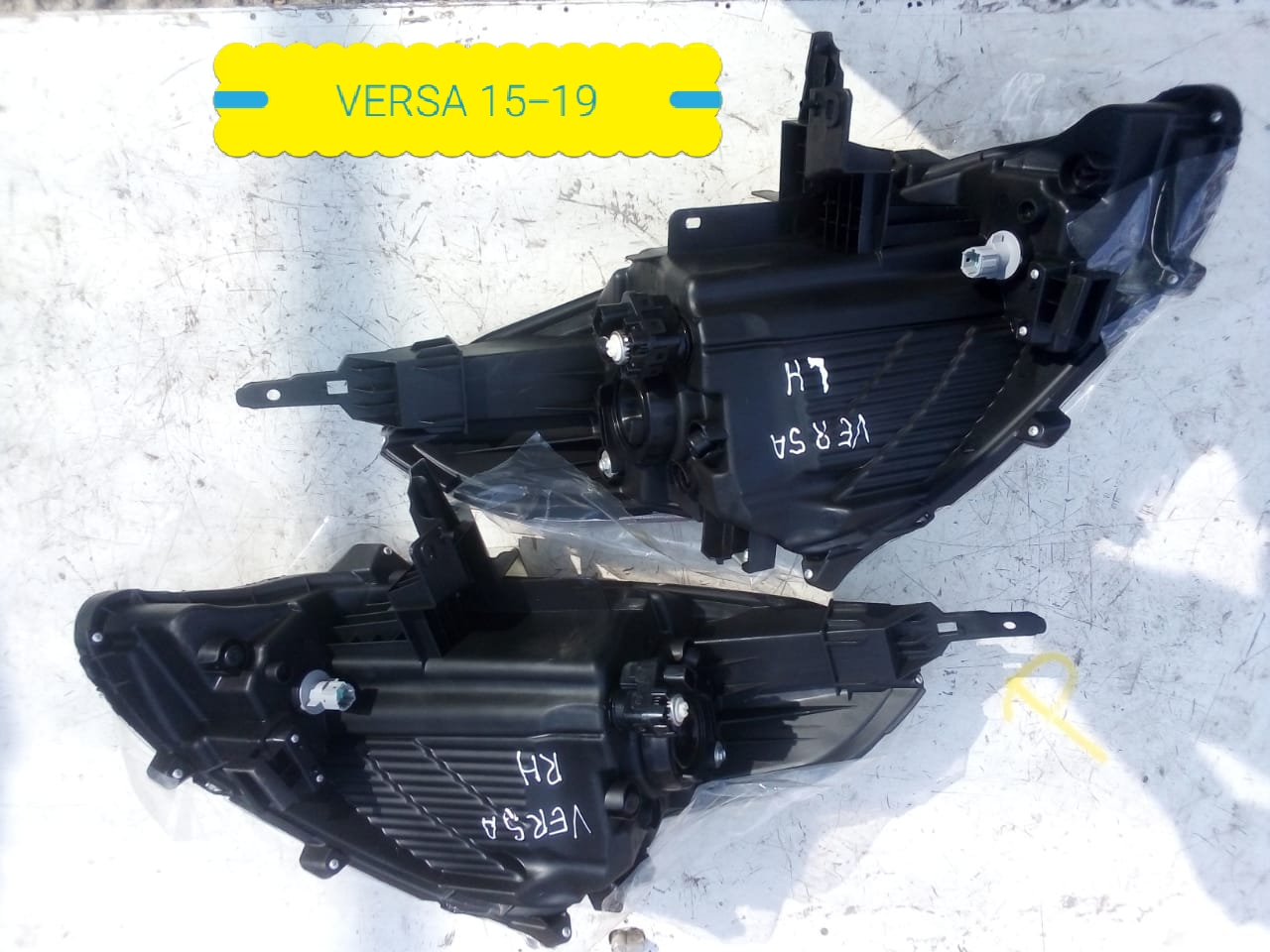 FAROS DELANTEROS NISSAN VERSA 2015 AL 2019